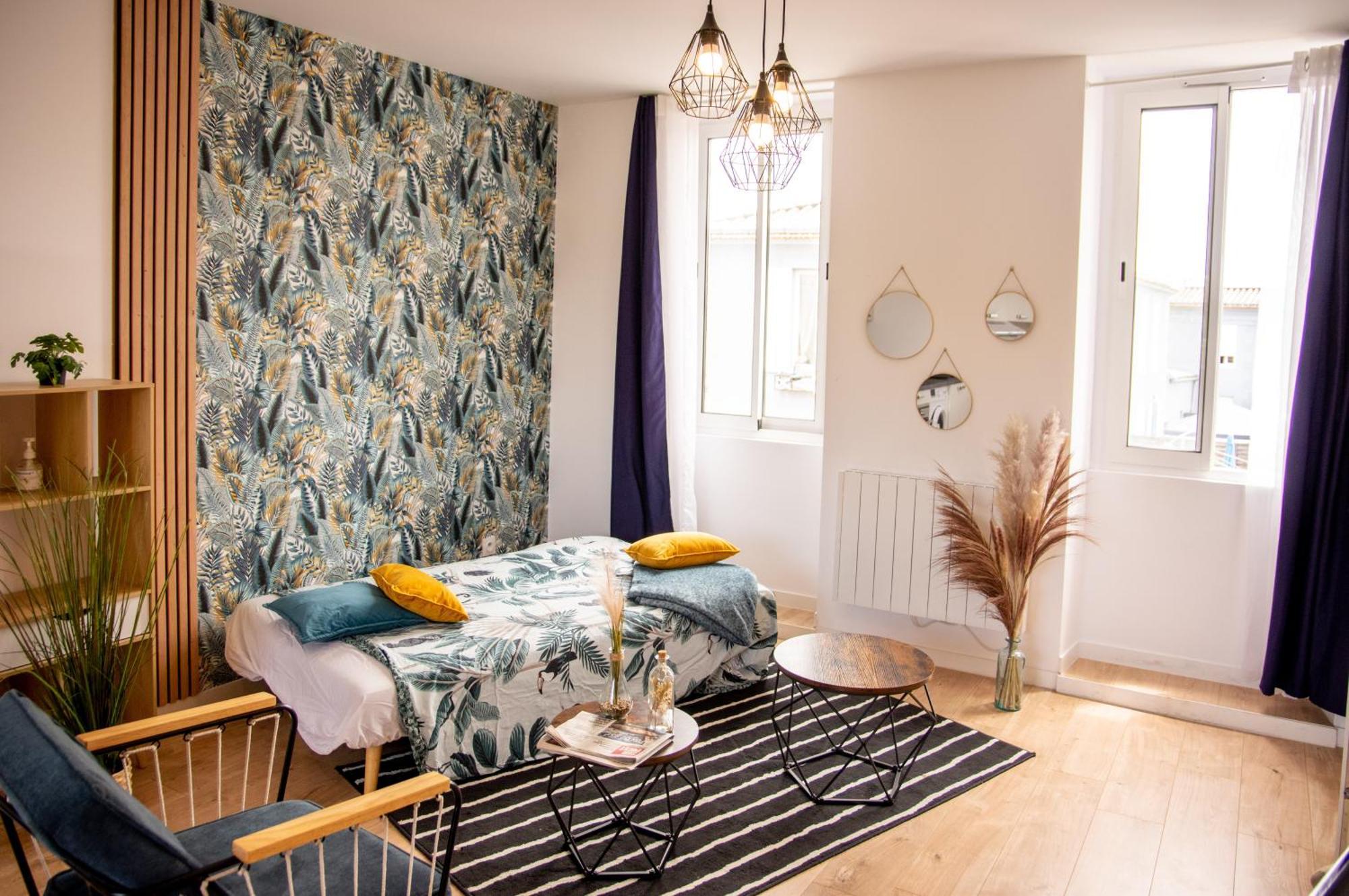 Duplex Cocoon - 10 Min De Blaye - 20 Min Cnpe - Wifi - Tv Hd Lägenhet Saint-Seurin-de-Cursac Exteriör bild